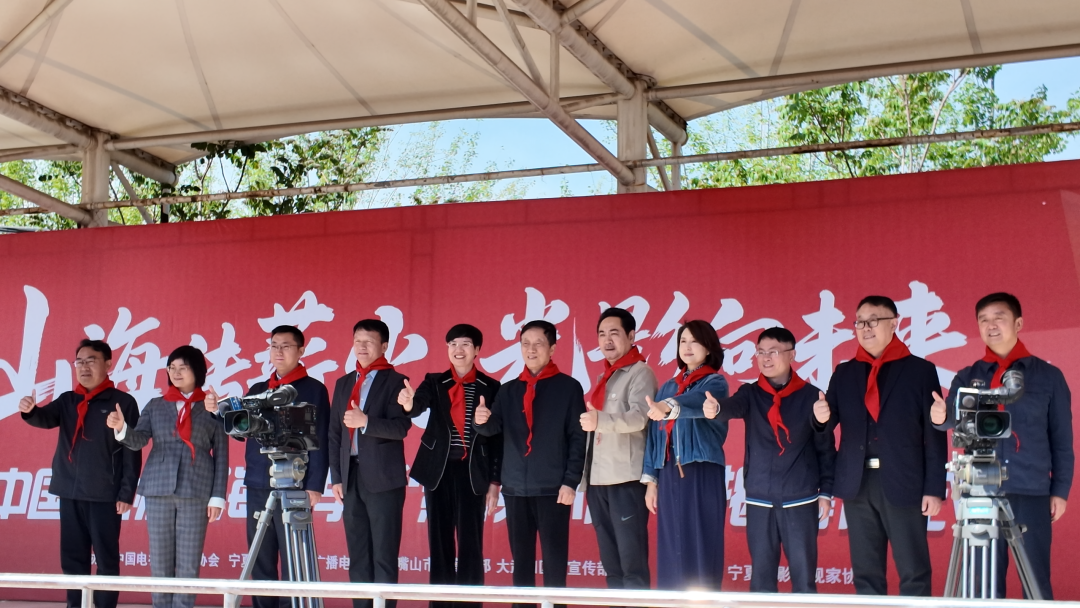 光影润童心 协作续温情—闽宁协作三十年  “影视小屋”再落宁夏